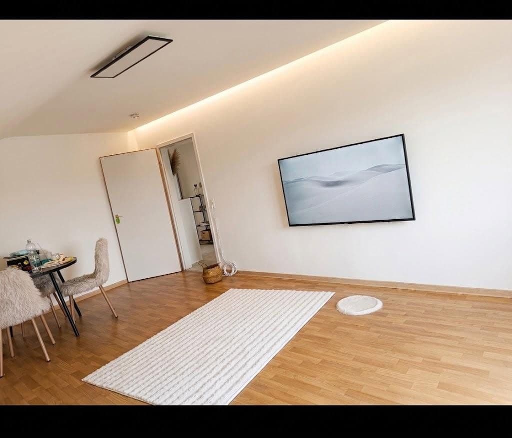 Prenájom bytu 140 m², Vinningen, Porýnie-Falcko Prenájom bytu 140 m², Vinningen, Porýnie-Falcko