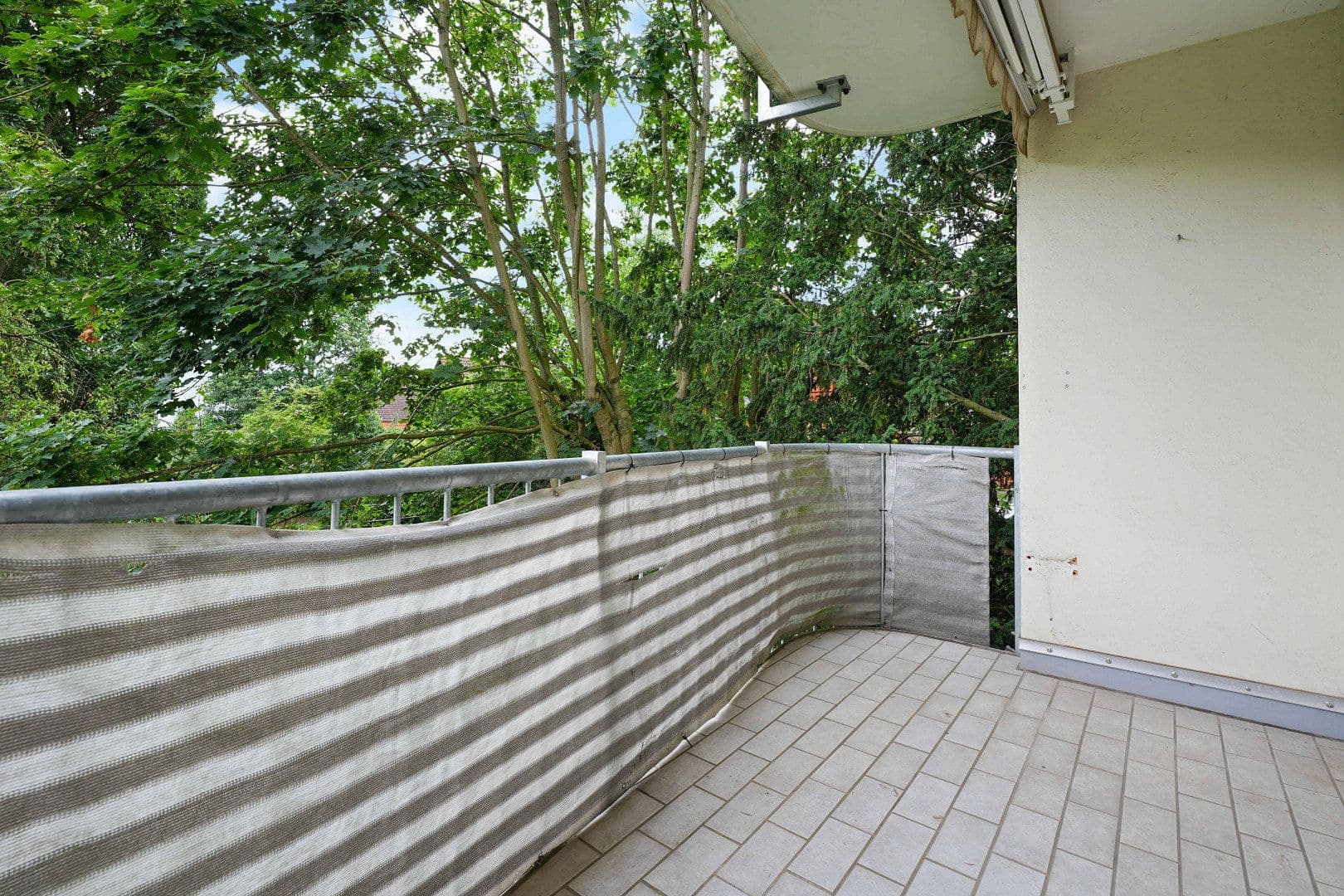 Prenájom bytu 3-izbový 69 m², Thomas-Mann-Str., Bremen, Brémy Prenájom bytu 3-izbový 69 m², Thomas-Mann-Str., Bremen, Brémy