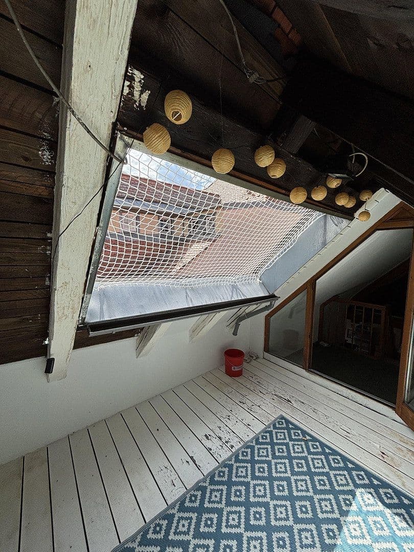 Prenájom bytu 2-izbový 87 m², Stuttgart, Bádensko-Wurttembersko Prenájom bytu 2-izbový 87 m², Stuttgart, Bádensko-Wurttembersko