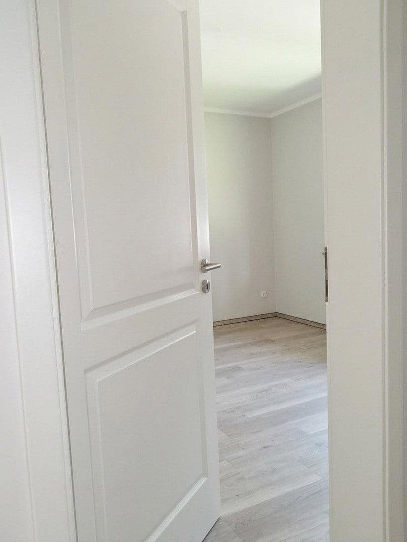 Prenájom domu 130 m², pozemok 250 m², Cottbus Kiekebusch, Brandenbursko Prenájom domu 130 m², pozemok 250 m², Cottbus Kiekebusch, Brandenbursko