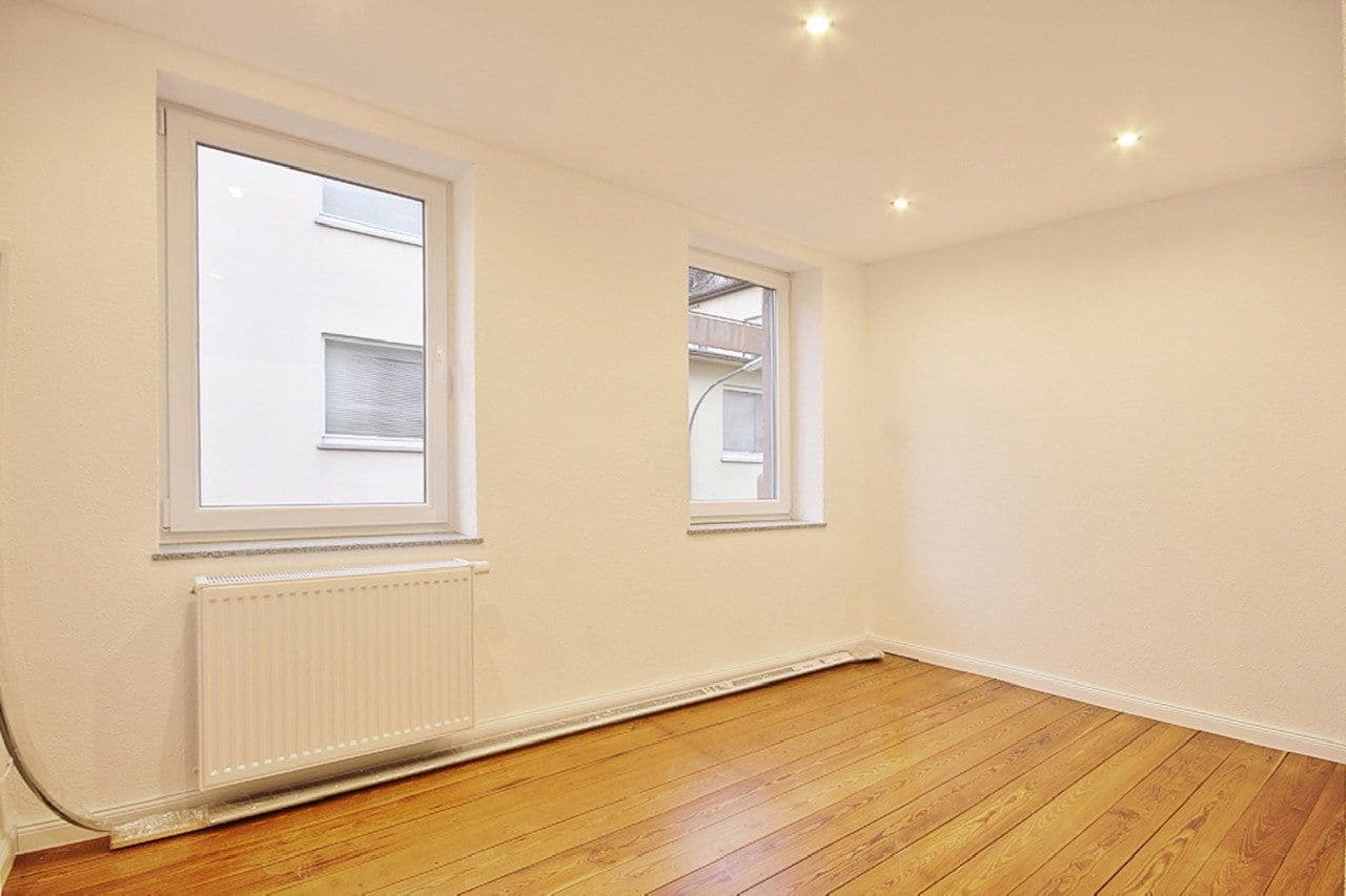 Prenájom bytu 2-izbový 60 m², Enzstr. 1, Pforzheim-Eutingen, Bádensko-Wurttembersko Prenájom bytu 2-izbový 60 m², Enzstr. 1, Pforzheim-Eutingen, Bádensko-Wurttembersko