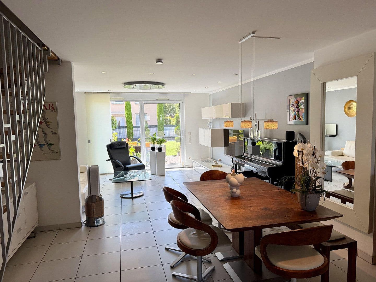 Predaj domu 152 m², pozemok 208 m², Kriftel, Hesensko Predaj domu 152 m², pozemok 208 m², Kriftel, Hesensko
