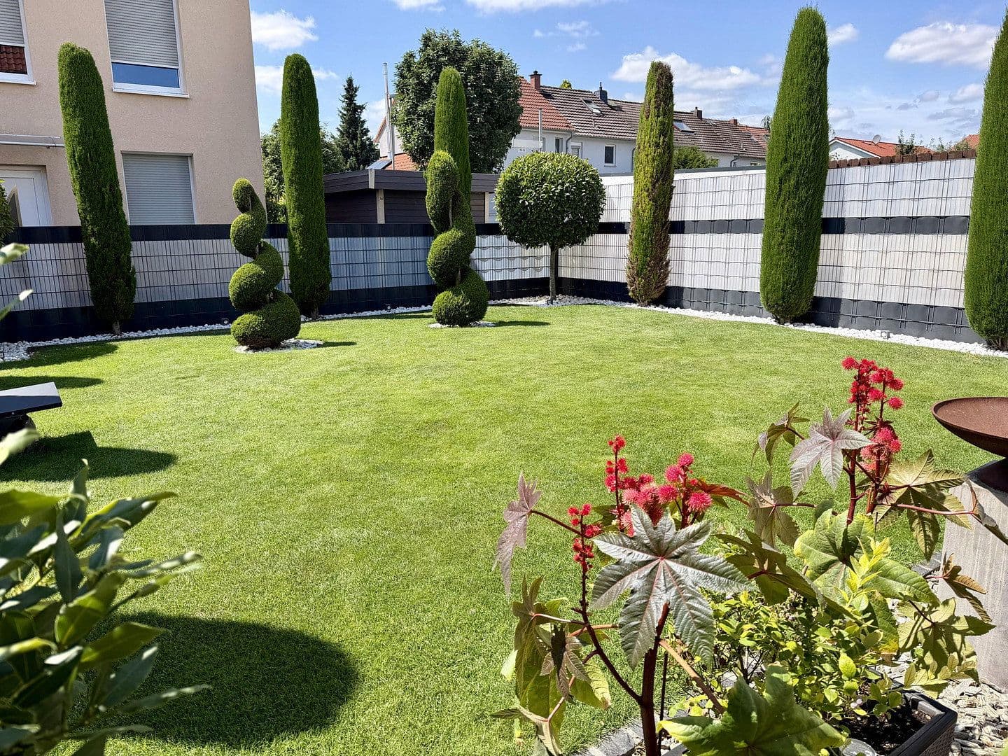 Predaj domu 152 m², pozemok 208 m², Kriftel, Hesensko Predaj domu 152 m², pozemok 208 m², Kriftel, Hesensko