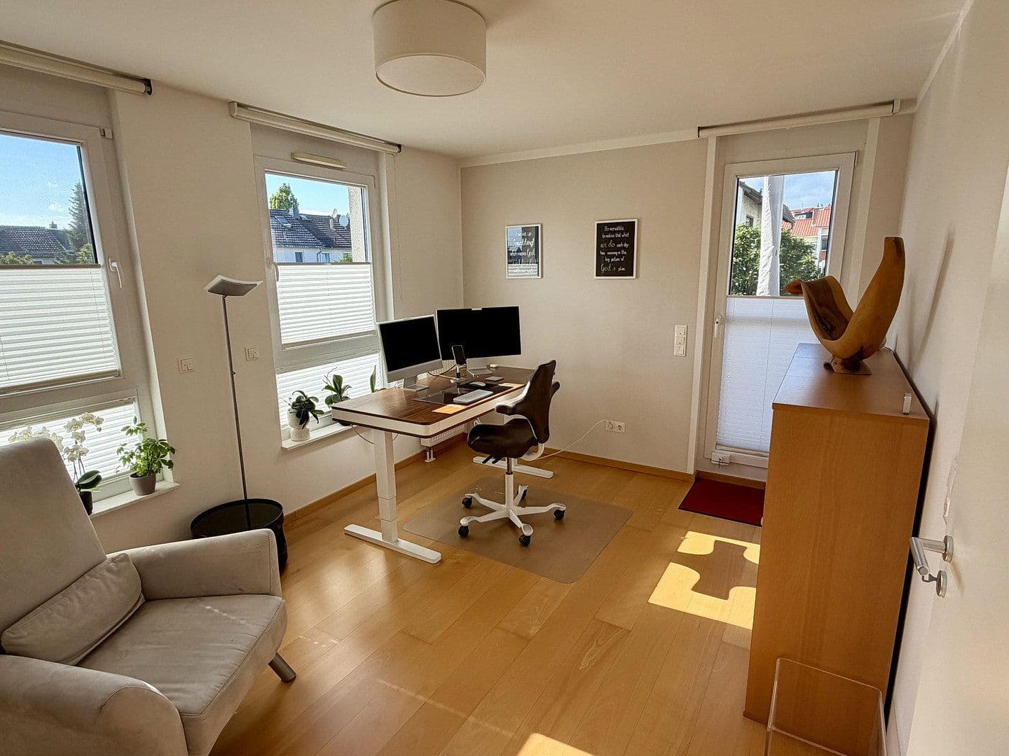 Predaj domu 152 m², pozemok 208 m², Kriftel, Hesensko Predaj domu 152 m², pozemok 208 m², Kriftel, Hesensko
