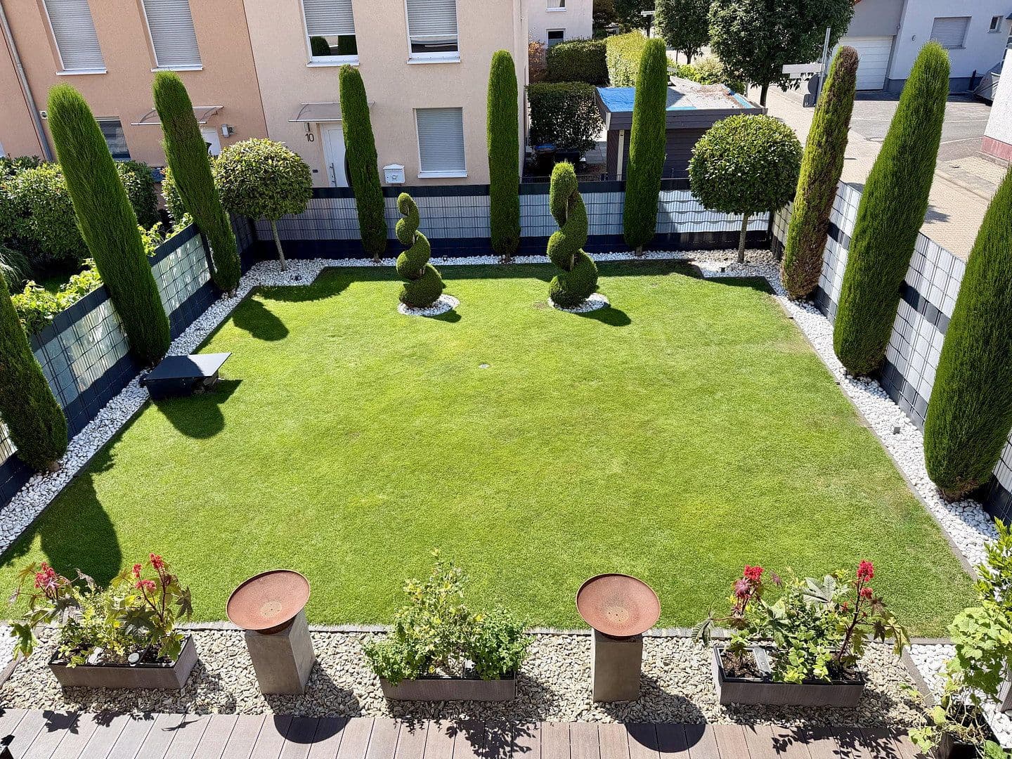 Predaj domu 152 m², pozemok 208 m², Kriftel, Hesensko Predaj domu 152 m², pozemok 208 m², Kriftel, Hesensko