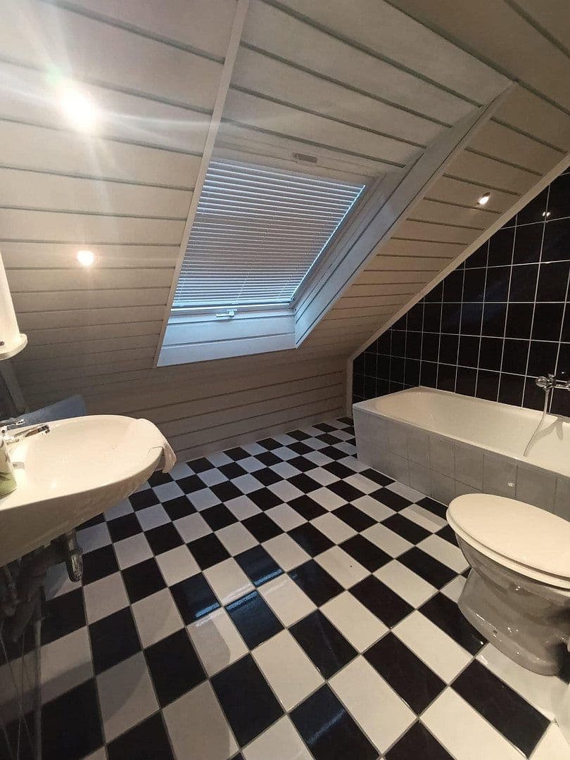 Predaj domu 175 m², pozemok 573 m², Mannheim, Bádensko-Wurttembersko Predaj domu 175 m², pozemok 573 m², Mannheim, Bádensko-Wurttembersko