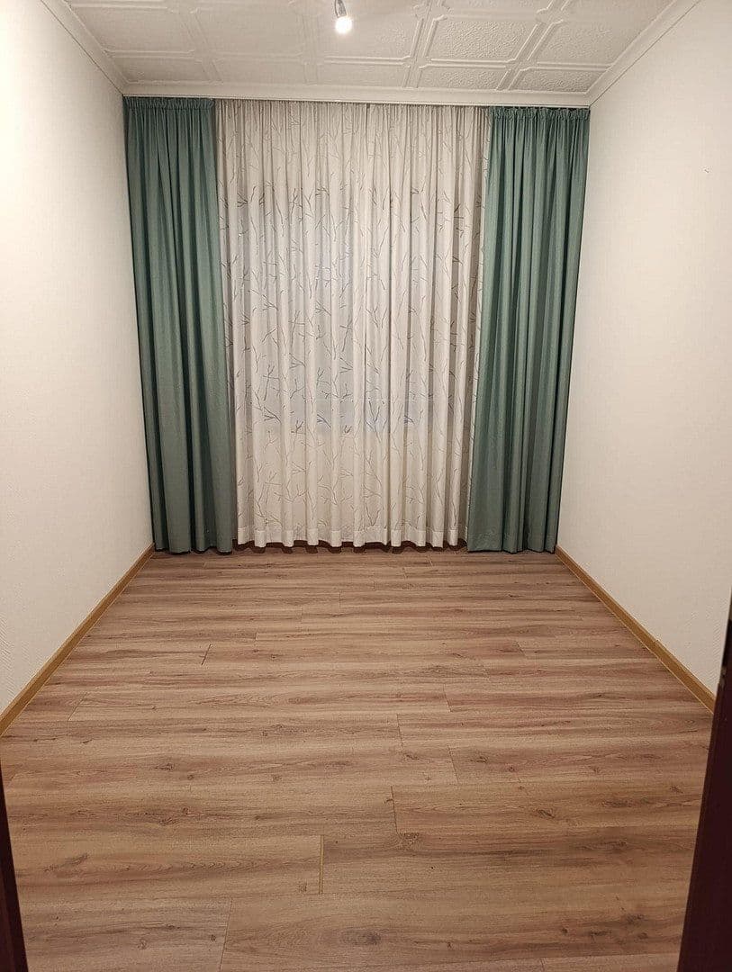 Predaj domu 175 m², pozemok 573 m², Mannheim, Bádensko-Wurttembersko Predaj domu 175 m², pozemok 573 m², Mannheim, Bádensko-Wurttembersko