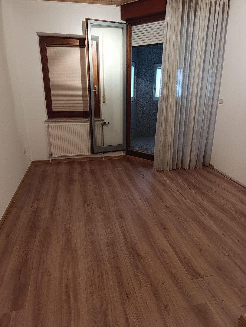 Predaj domu 175 m², pozemok 573 m², Mannheim, Bádensko-Wurttembersko Predaj domu 175 m², pozemok 573 m², Mannheim, Bádensko-Wurttembersko