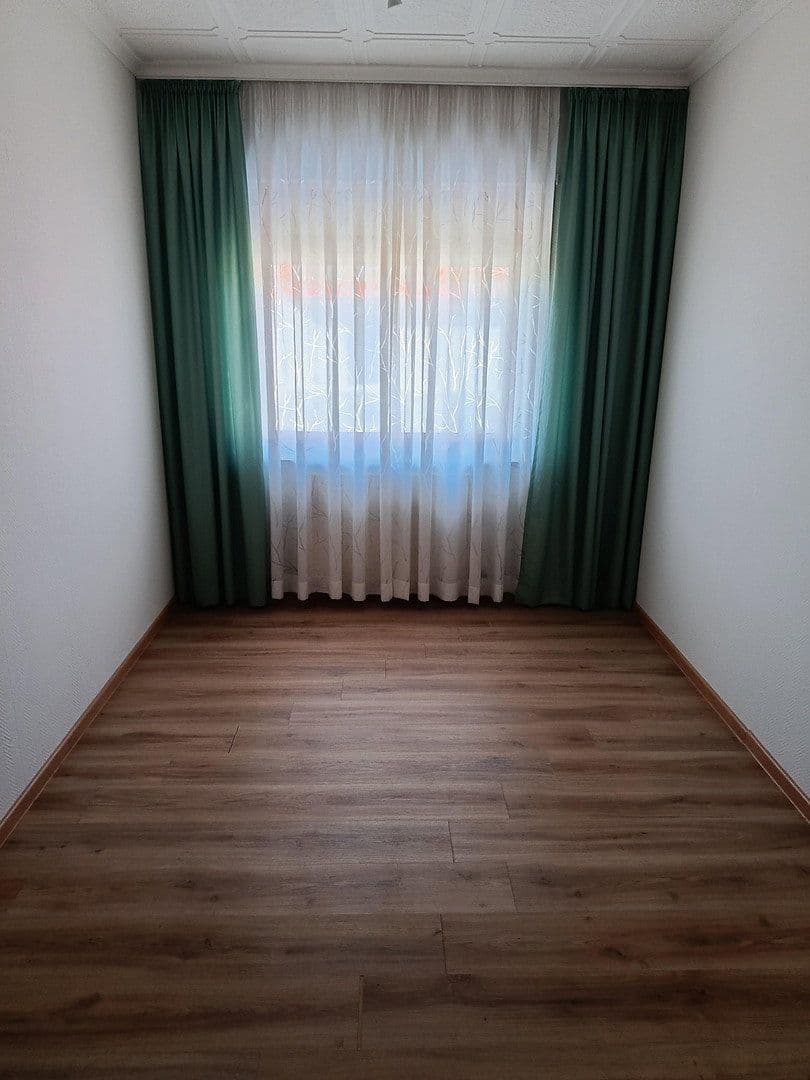 Predaj domu 175 m², pozemok 573 m², Mannheim, Bádensko-Wurttembersko Predaj domu 175 m², pozemok 573 m², Mannheim, Bádensko-Wurttembersko