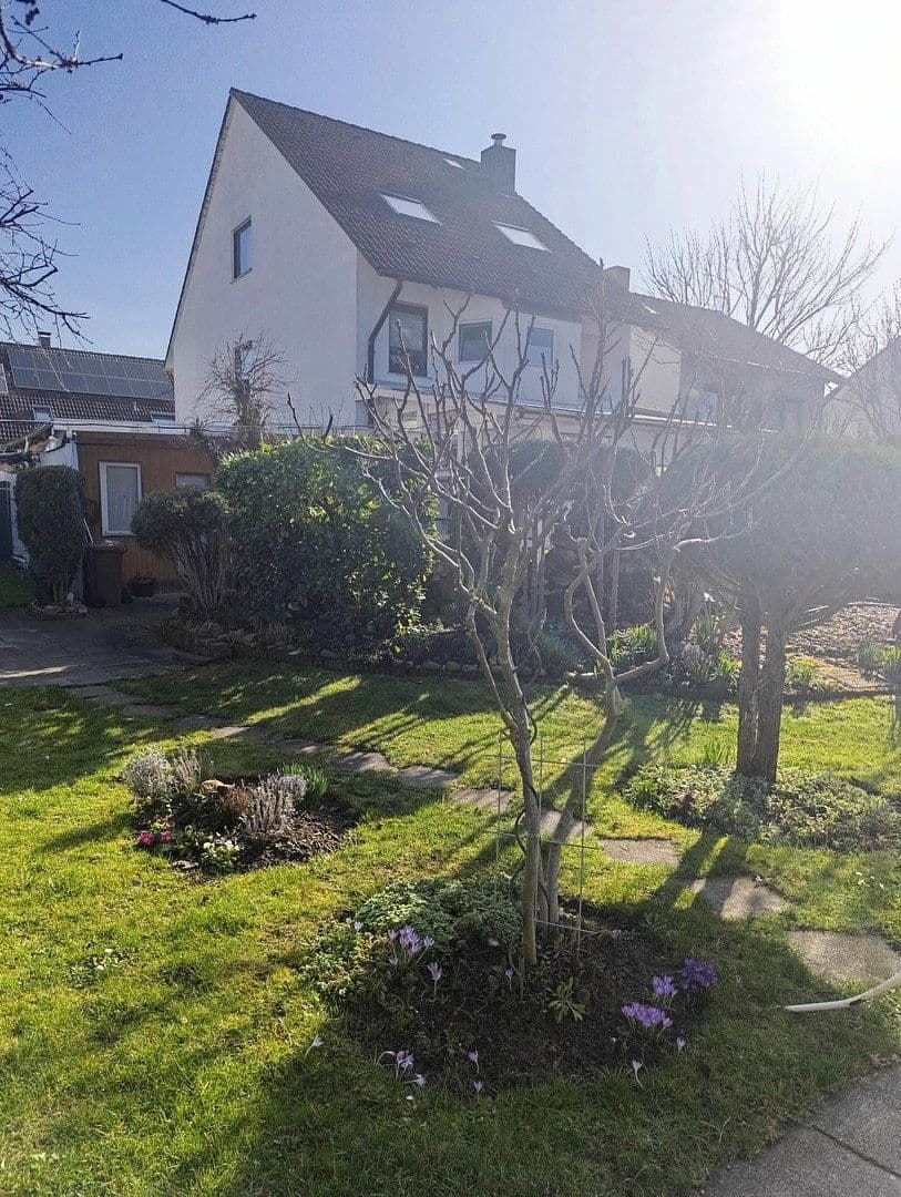 Predaj domu 175 m², pozemok 573 m², Mannheim, Bádensko-Wurttembersko Predaj domu 175 m², pozemok 573 m², Mannheim, Bádensko-Wurttembersko