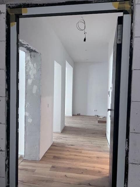 Prenájom bytu 2-izbový 70 m², Schwimmbadstr. 27, Bruchsal, Bádensko-Wurttembersko Prenájom bytu 2-izbový 70 m², Schwimmbadstr. 27, Bruchsal, Bádensko-Wurttembersko