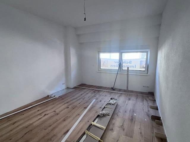 Prenájom bytu 2-izbový 70 m², Schwimmbadstr. 27, Bruchsal, Bádensko-Wurttembersko Prenájom bytu 2-izbový 70 m², Schwimmbadstr. 27, Bruchsal, Bádensko-Wurttembersko