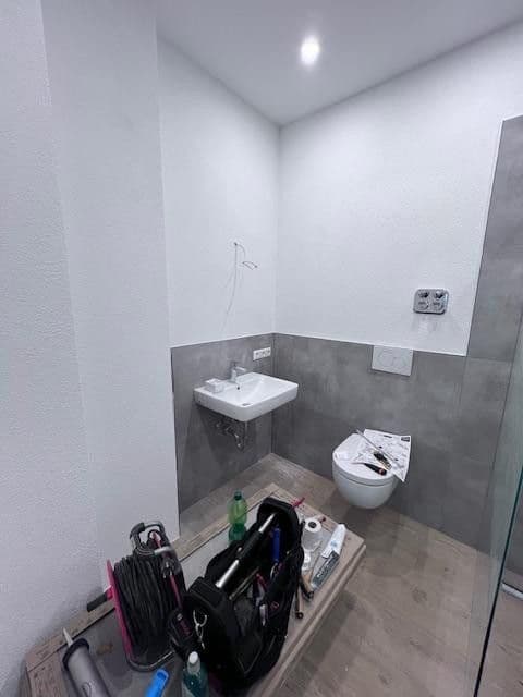 Prenájom bytu 2-izbový 70 m², Schwimmbadstr. 27, Bruchsal, Bádensko-Wurttembersko Prenájom bytu 2-izbový 70 m², Schwimmbadstr. 27, Bruchsal, Bádensko-Wurttembersko