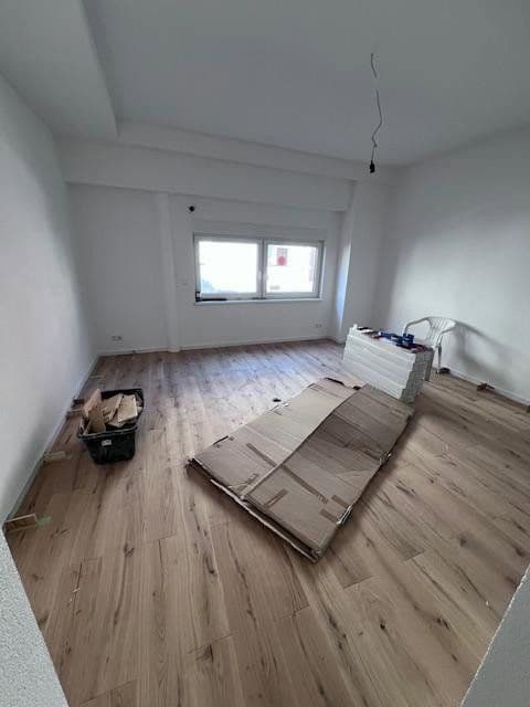 Prenájom bytu 2-izbový 70 m², Schwimmbadstr. 27, Bruchsal, Bádensko-Wurttembersko Prenájom bytu 2-izbový 70 m², Schwimmbadstr. 27, Bruchsal, Bádensko-Wurttembersko