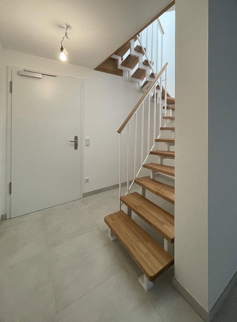 Prenájom bytu 4-izbový 107 m², Altomünster, Bavorsko Prenájom bytu 4-izbový 107 m², Altomünster, Bavorsko