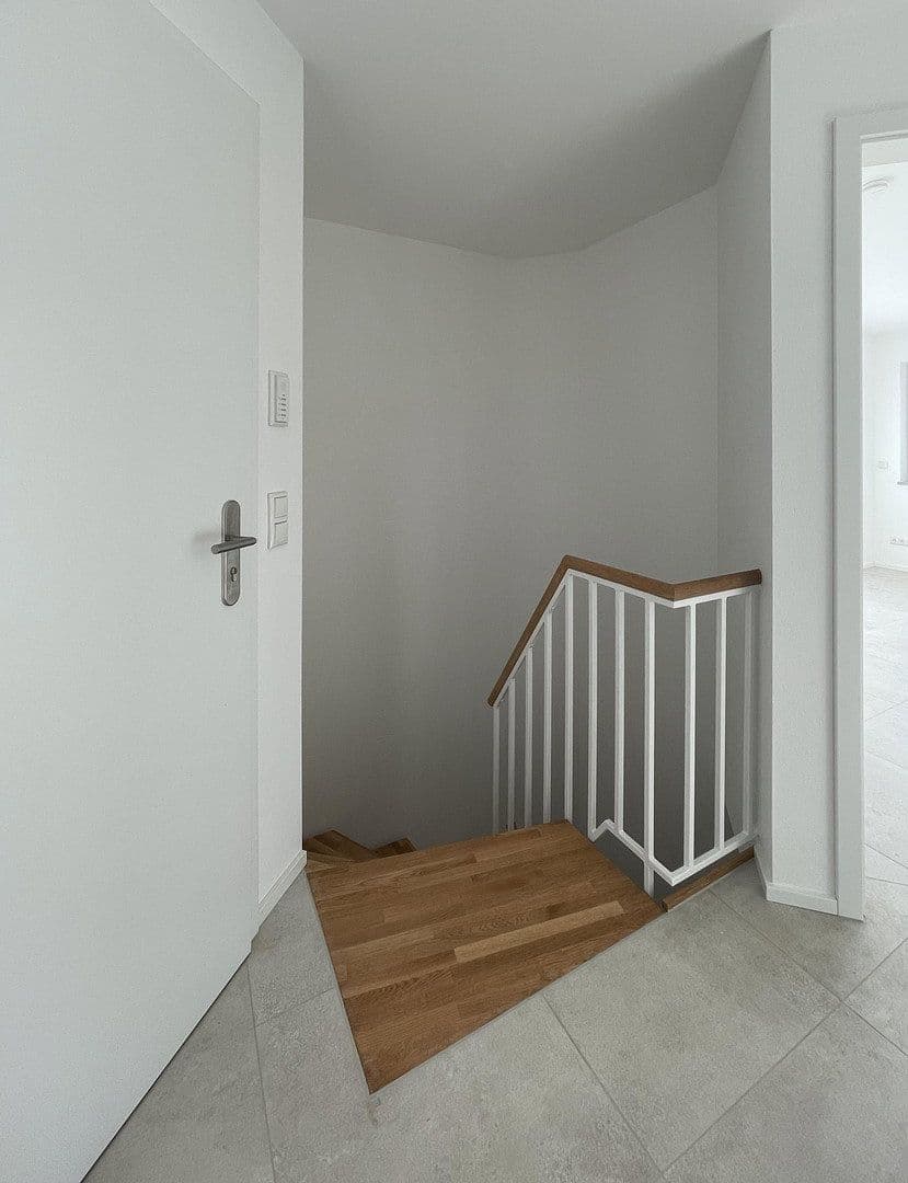 Prenájom bytu 4-izbový 107 m², Altomünster, Bavorsko Prenájom bytu 4-izbový 107 m², Altomünster, Bavorsko