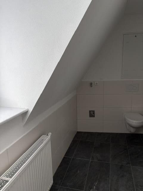 Prenájom bytu 4-izbový 170 m², Ochsenfurt, Bavorsko Prenájom bytu 4-izbový 170 m², Ochsenfurt, Bavorsko