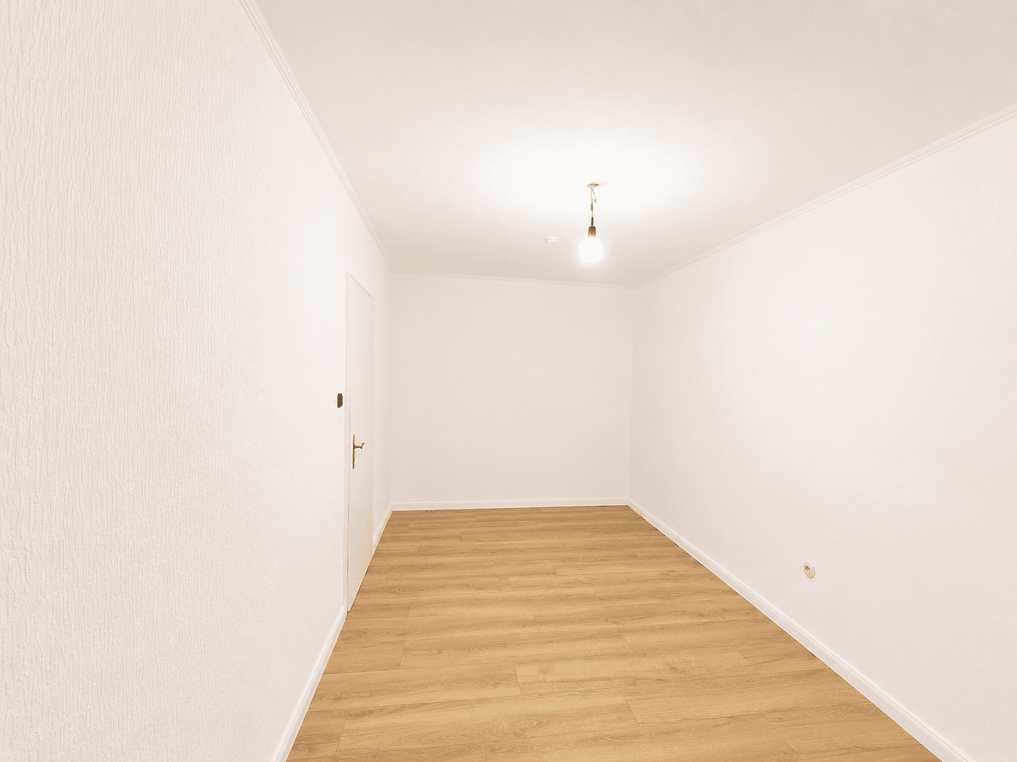 Prenájom bytu 3-izbový 63 m², Neuer Damm 40, Bremen, Brémy Prenájom bytu 3-izbový 63 m², Neuer Damm 40, Bremen, Brémy