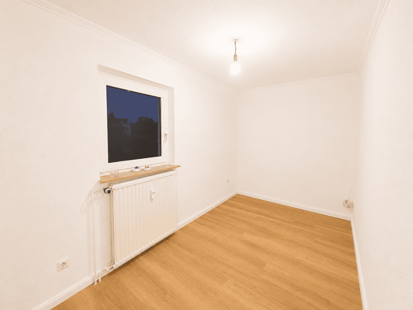 Prenájom bytu 3-izbový 63 m², Neuer Damm 40, Bremen, Brémy Prenájom bytu 3-izbový 63 m², Neuer Damm 40, Bremen, Brémy