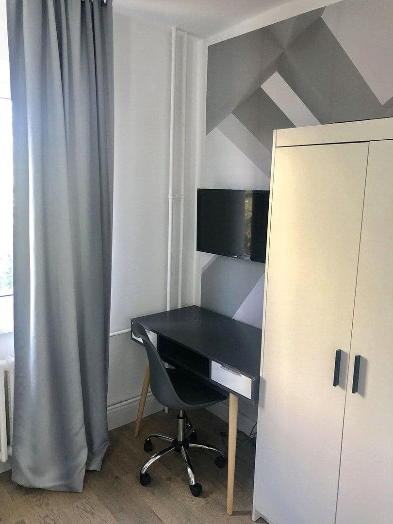 Predaj bytu 6-izbový 135 m², Wedellstraße 30, Berlin-Lankwitz, Berlín Predaj bytu 6-izbový 135 m², Wedellstraße 30, Berlin-Lankwitz, Berlín