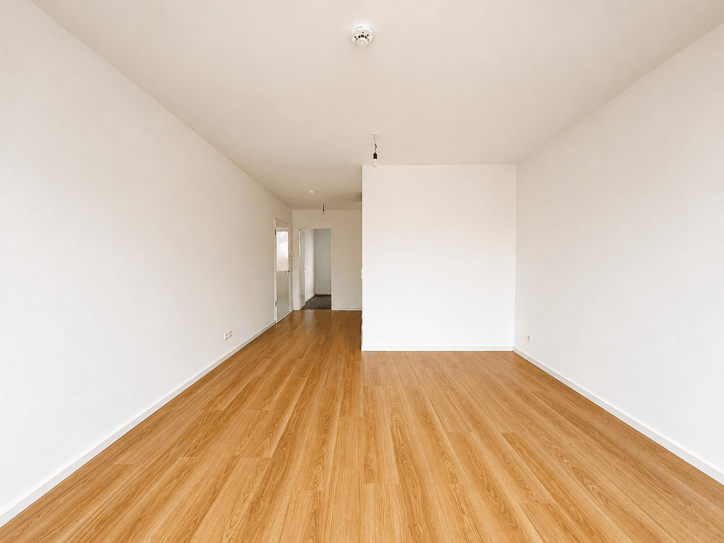 Prenájom bytu 3-izbový 82 m², Velten, Brandenbursko Prenájom bytu 3-izbový 82 m², Velten, Brandenbursko