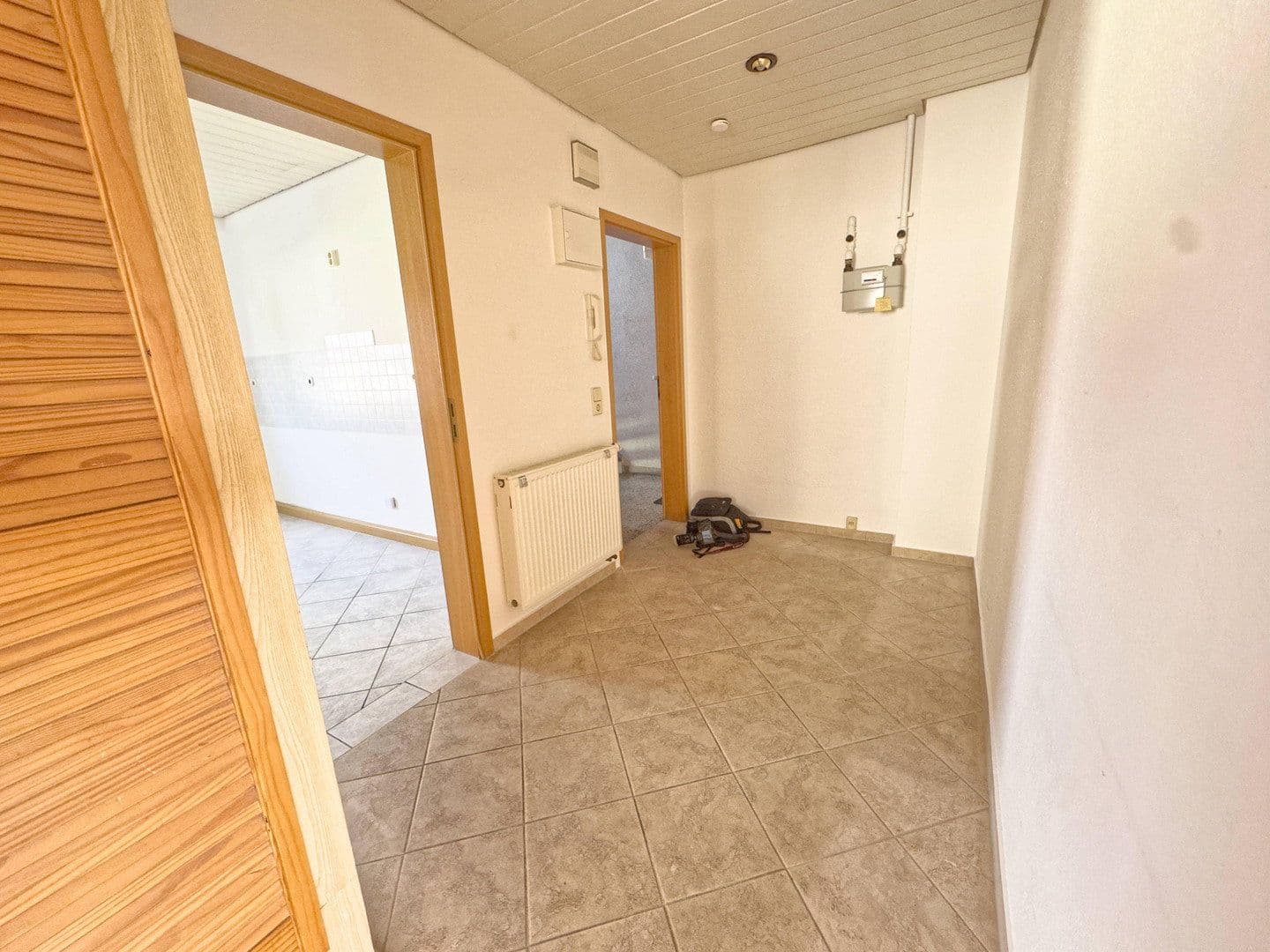 Prenájom bytu 3-izbový 62 m², Dittrichstraße 1, Kamenec, Sasko Prenájom bytu 3-izbový 62 m², Dittrichstraße 1, Kamenec, Sasko