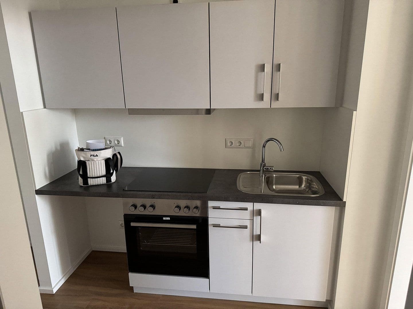 Prenájom bytu 1-izbový 39 m², Hamburger Landstr. 30, Wentorf bei Hamburg, Šlezvicko-Holštajnsko Prenájom bytu 1-izbový 39 m², Hamburger Landstr. 30, Wentorf bei Hamburg, Šlezvicko-Holštajnsko