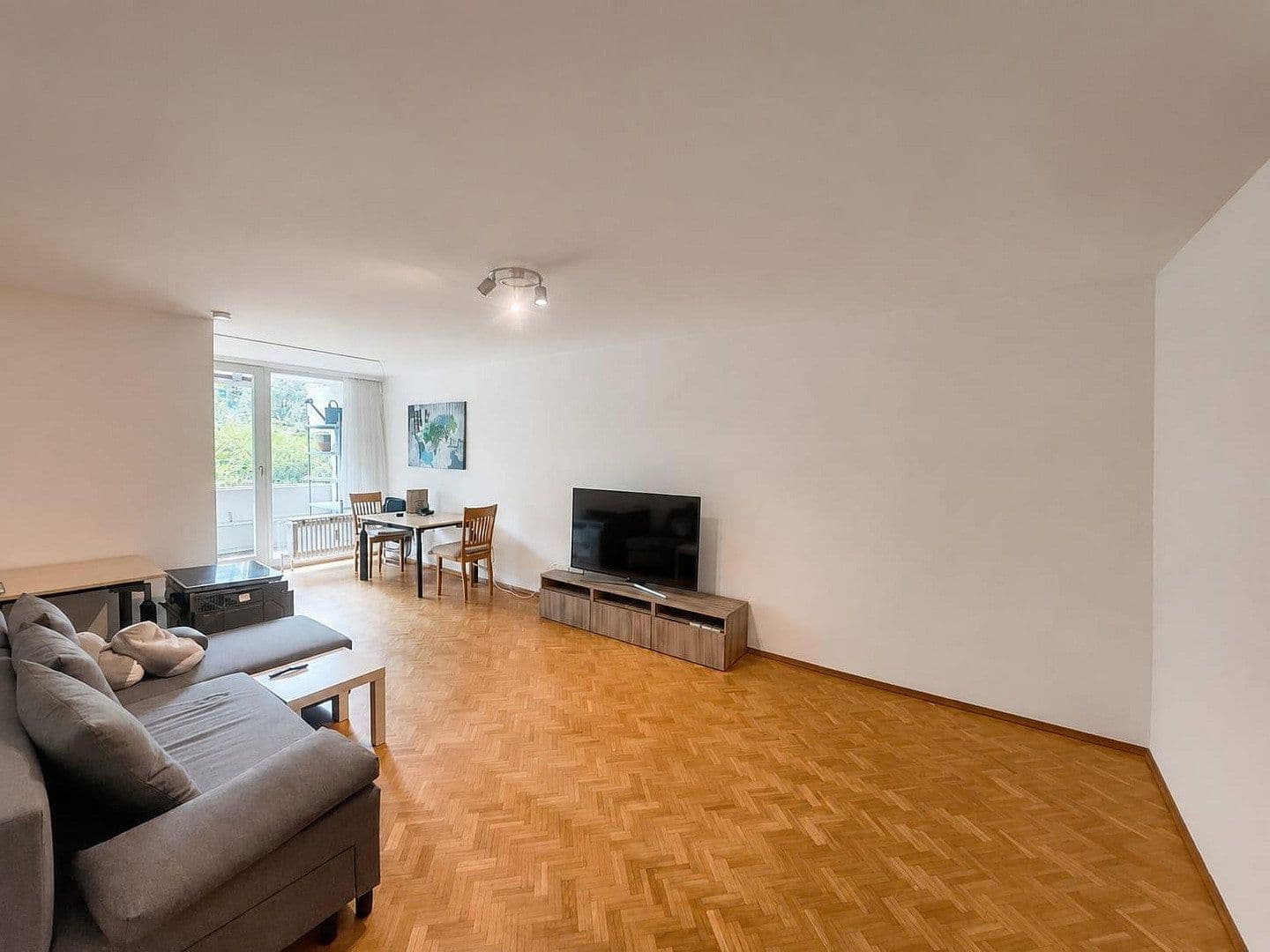 Predaj bytu 2-izbový 60 m², München, Bavorsko Predaj bytu 2-izbový 60 m², München, Bavorsko