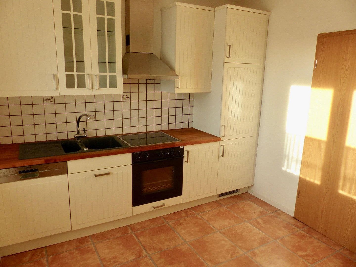 Prenájom bytu 4-izbový 118 m², Wunstorf, Dolné Sasko Prenájom bytu 4-izbový 118 m², Wunstorf, Dolné Sasko