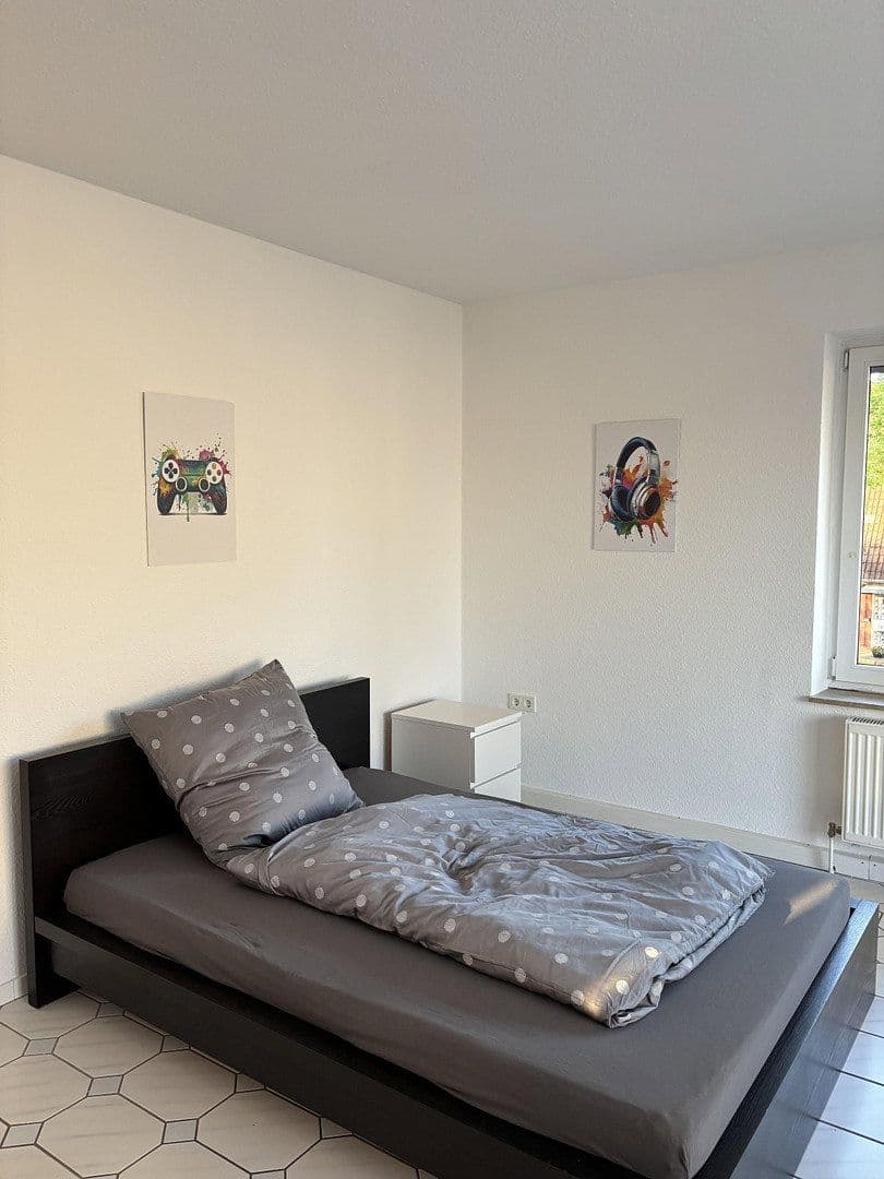 Prenájom bytu 4-izbový 118 m², Wunstorf, Dolné Sasko Prenájom bytu 4-izbový 118 m², Wunstorf, Dolné Sasko