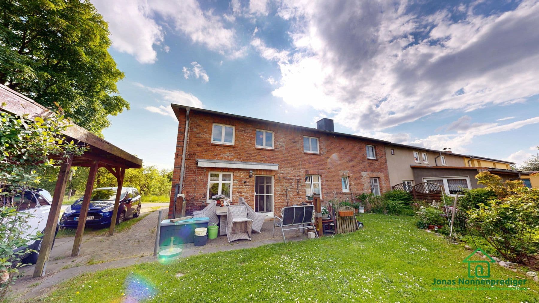 Predaj domu 204 m², pozemok 2.332 m², Dorfstraße 3, Schossin, Meklenbursko-Predpomoransko Predaj domu 204 m², pozemok 2.332 m², Dorfstraße 3, Schossin, Meklenbursko-Predpomoransko