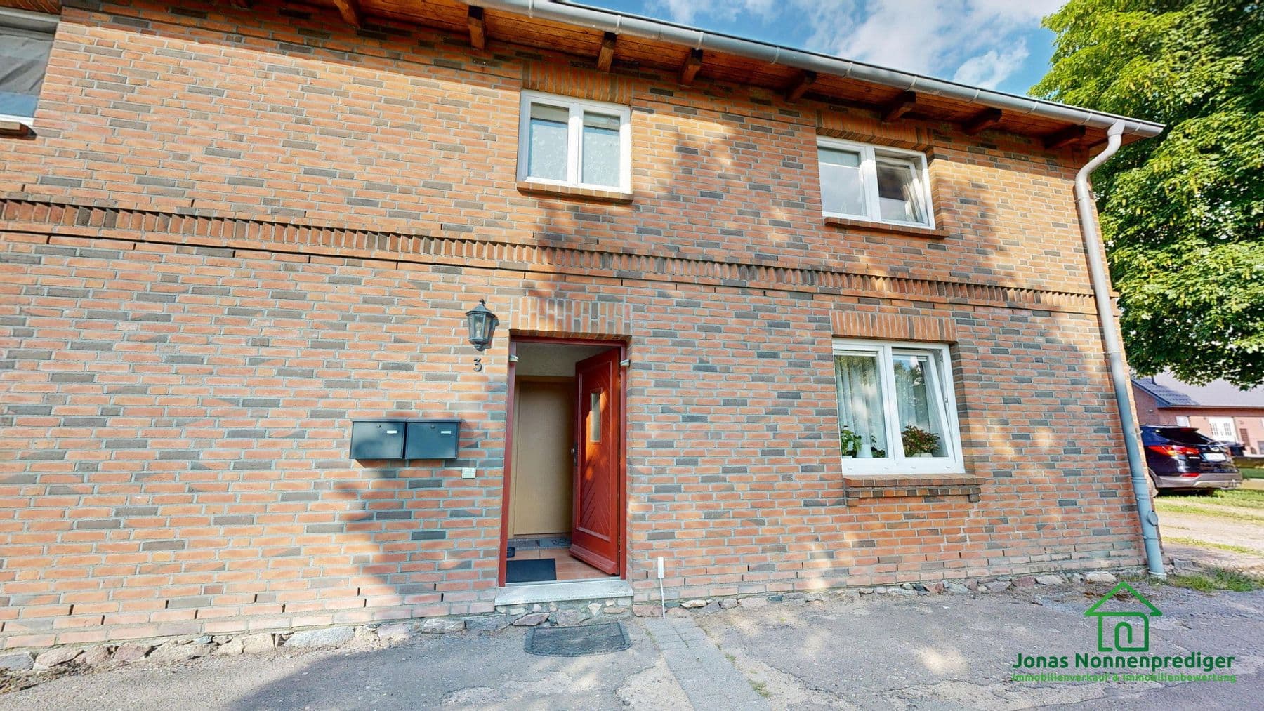 Predaj domu 204 m², pozemok 2.332 m², Dorfstraße 3, Schossin, Meklenbursko-Predpomoransko Predaj domu 204 m², pozemok 2.332 m², Dorfstraße 3, Schossin, Meklenbursko-Predpomoransko