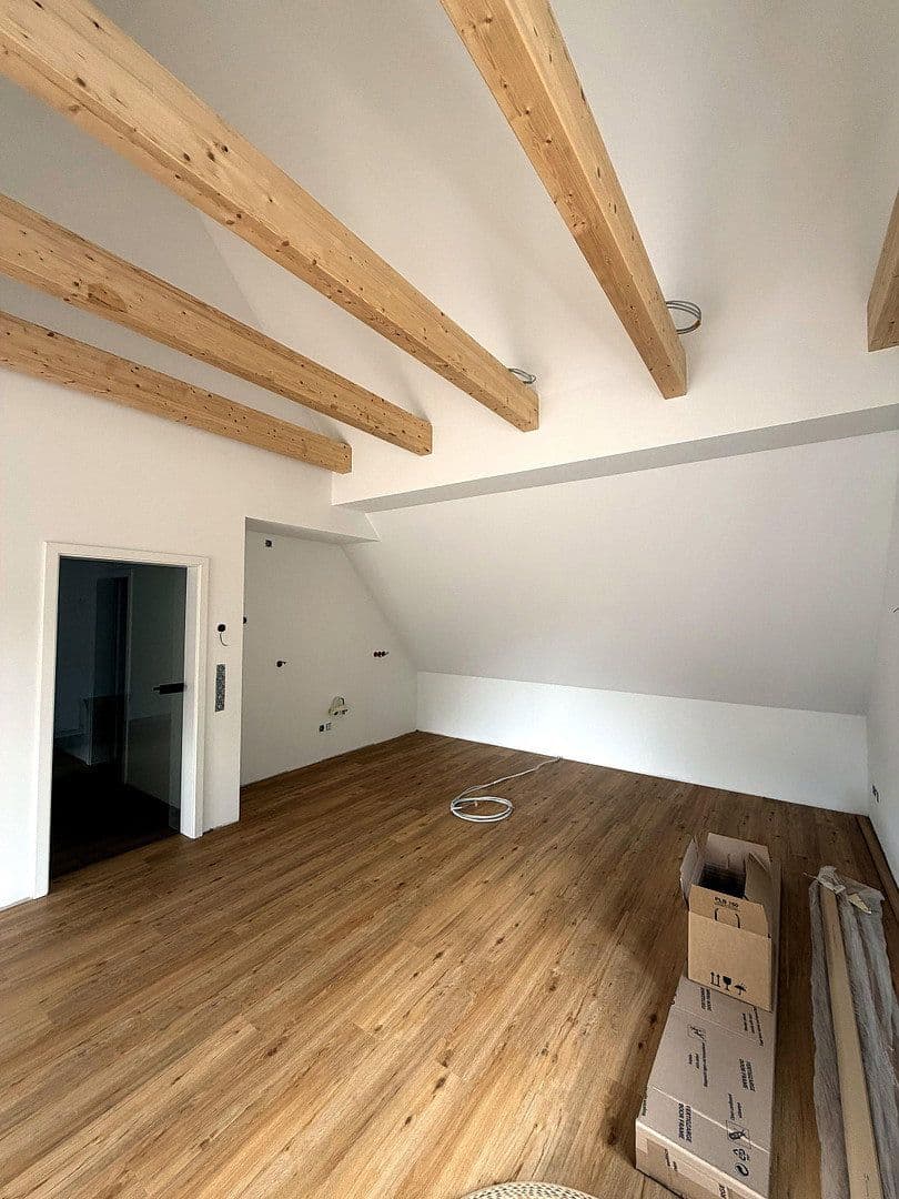 Prenájom bytu 3-izbový 93 m², Grüppenbührener Str. 119, Ganderkesee, Dolné Sasko Prenájom bytu 3-izbový 93 m², Grüppenbührener Str. 119, Ganderkesee, Dolné Sasko