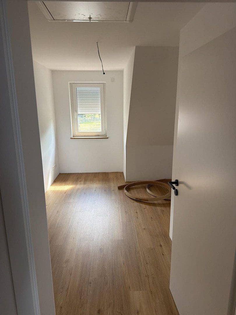 Prenájom bytu 3-izbový 93 m², Grüppenbührener Str. 119, Ganderkesee, Dolné Sasko Prenájom bytu 3-izbový 93 m², Grüppenbührener Str. 119, Ganderkesee, Dolné Sasko