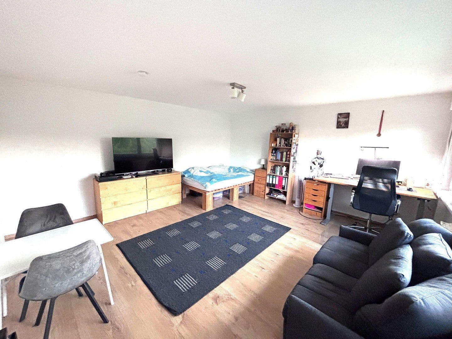 Prenájom bytu 1-izbový 36 m², Heimgartenstr. 53B, Stuttgart, Bádensko-Wurttembersko Prenájom bytu 1-izbový 36 m², Heimgartenstr. 53B, Stuttgart, Bádensko-Wurttembersko