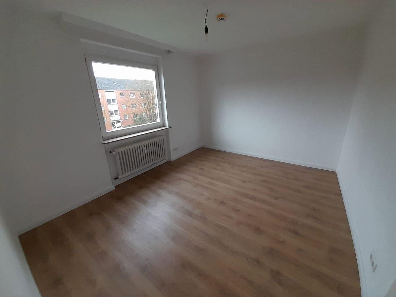 Prenájom bytu 4-izbový 86 m², Pappelstraße 10, Visselhövede, Dolné Sasko Prenájom bytu 4-izbový 86 m², Pappelstraße 10, Visselhövede, Dolné Sasko