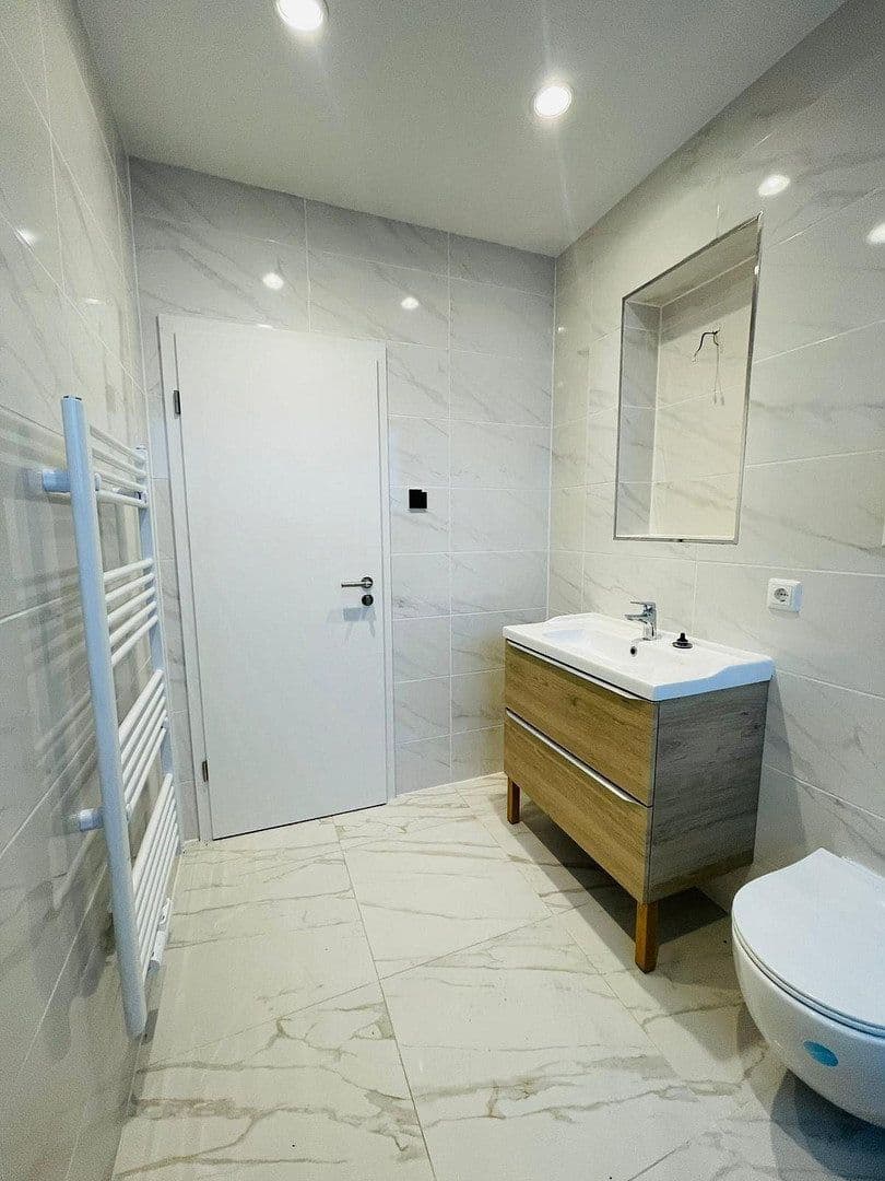 Prenájom bytu 2-izbový 58 m², Pasewalker Strasse 72, Berlin, Berlín Prenájom bytu 2-izbový 58 m², Pasewalker Strasse 72, Berlin, Berlín