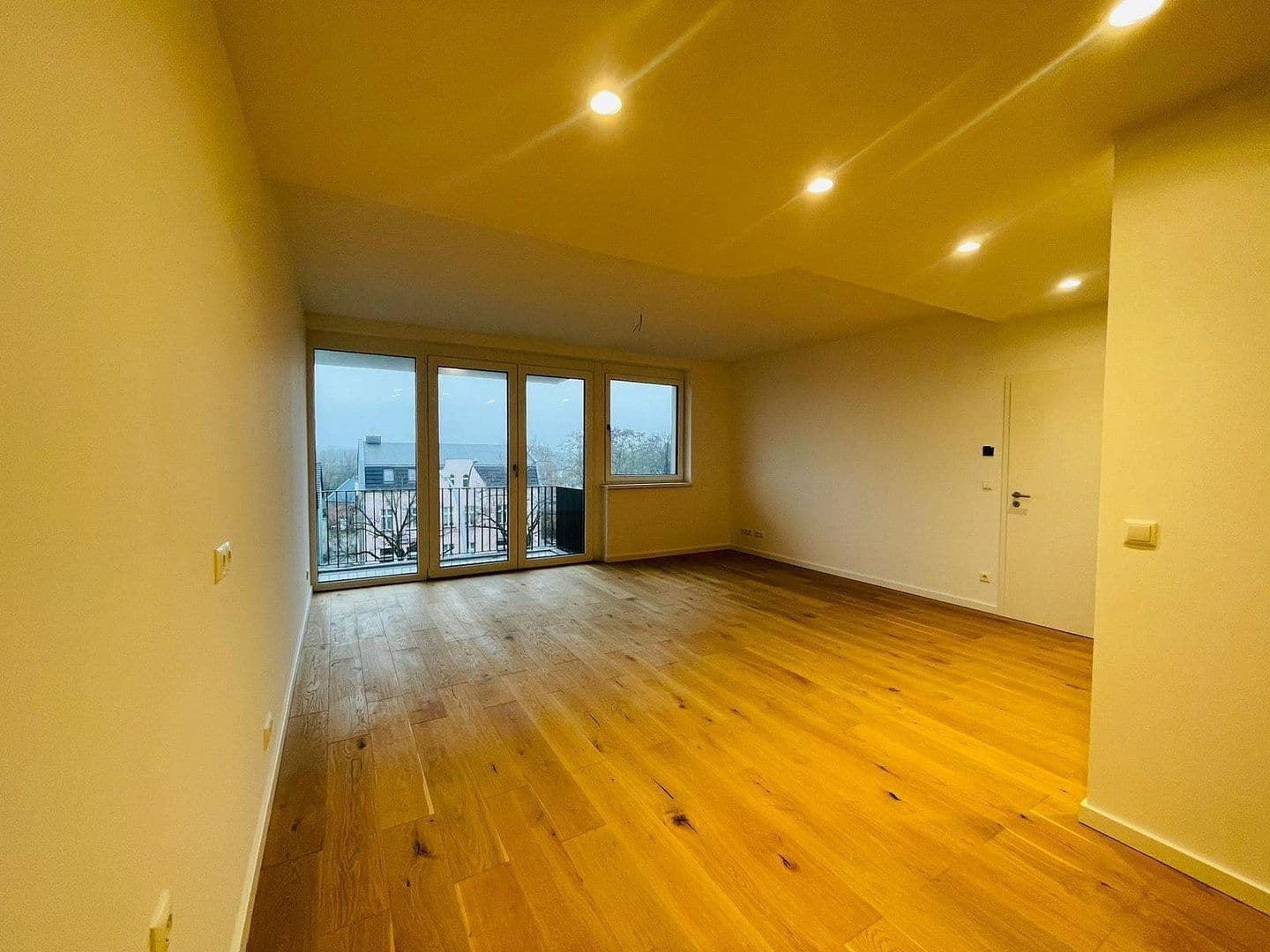Prenájom bytu 2-izbový 58 m², Pasewalker Strasse 72, Berlin, Berlín Prenájom bytu 2-izbový 58 m², Pasewalker Strasse 72, Berlin, Berlín