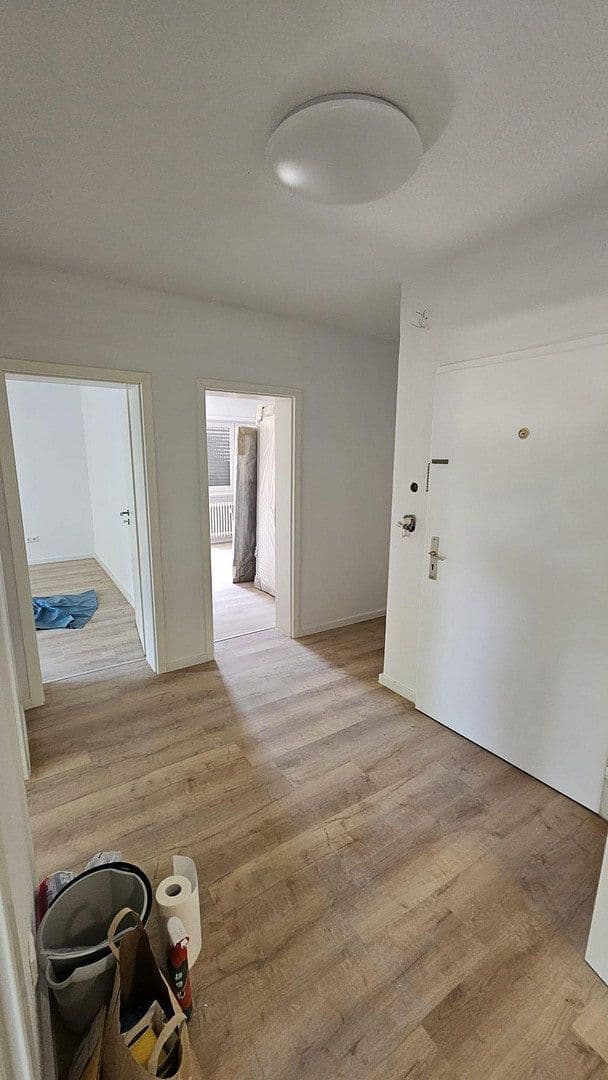 Prenájom bytu 1-izbový 42 m², K3, 29, Mannheim, Bádensko-Wurttembersko Prenájom bytu 1-izbový 42 m², K3, 29, Mannheim, Bádensko-Wurttembersko