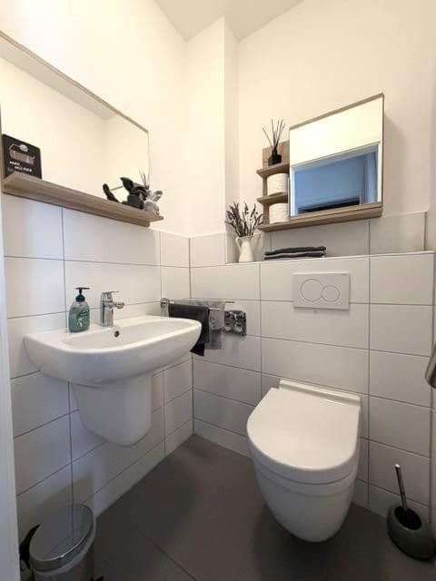 Prenájom bytu 3-izbový 105 m², Lise-Meitner-Straße 9, Hildesheim, Dolné Sasko Prenájom bytu 3-izbový 105 m², Lise-Meitner-Straße 9, Hildesheim, Dolné Sasko
