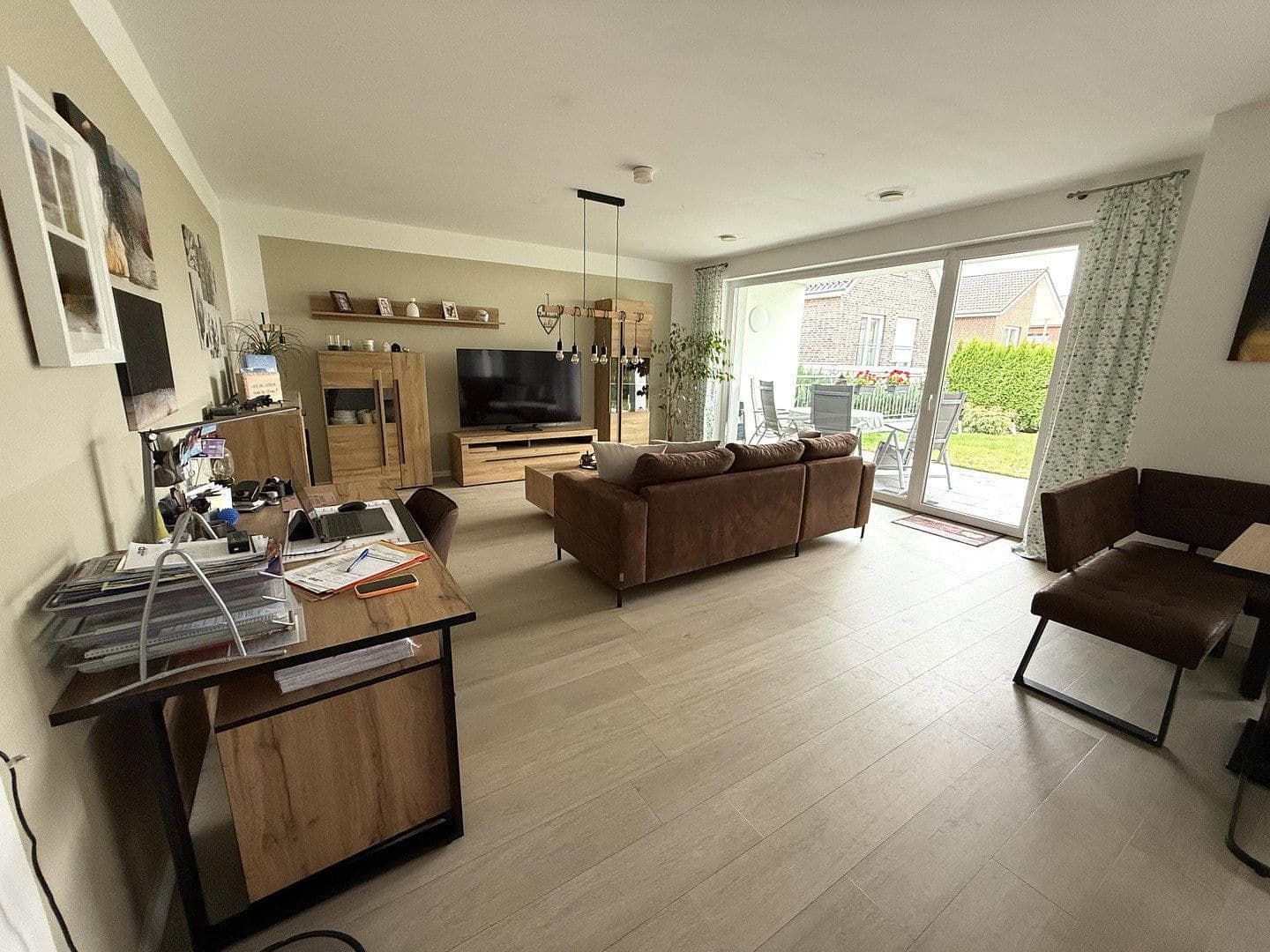 Prenájom bytu 3-izbový 105 m², Lise-Meitner-Straße 9, Hildesheim, Dolné Sasko Prenájom bytu 3-izbový 105 m², Lise-Meitner-Straße 9, Hildesheim, Dolné Sasko