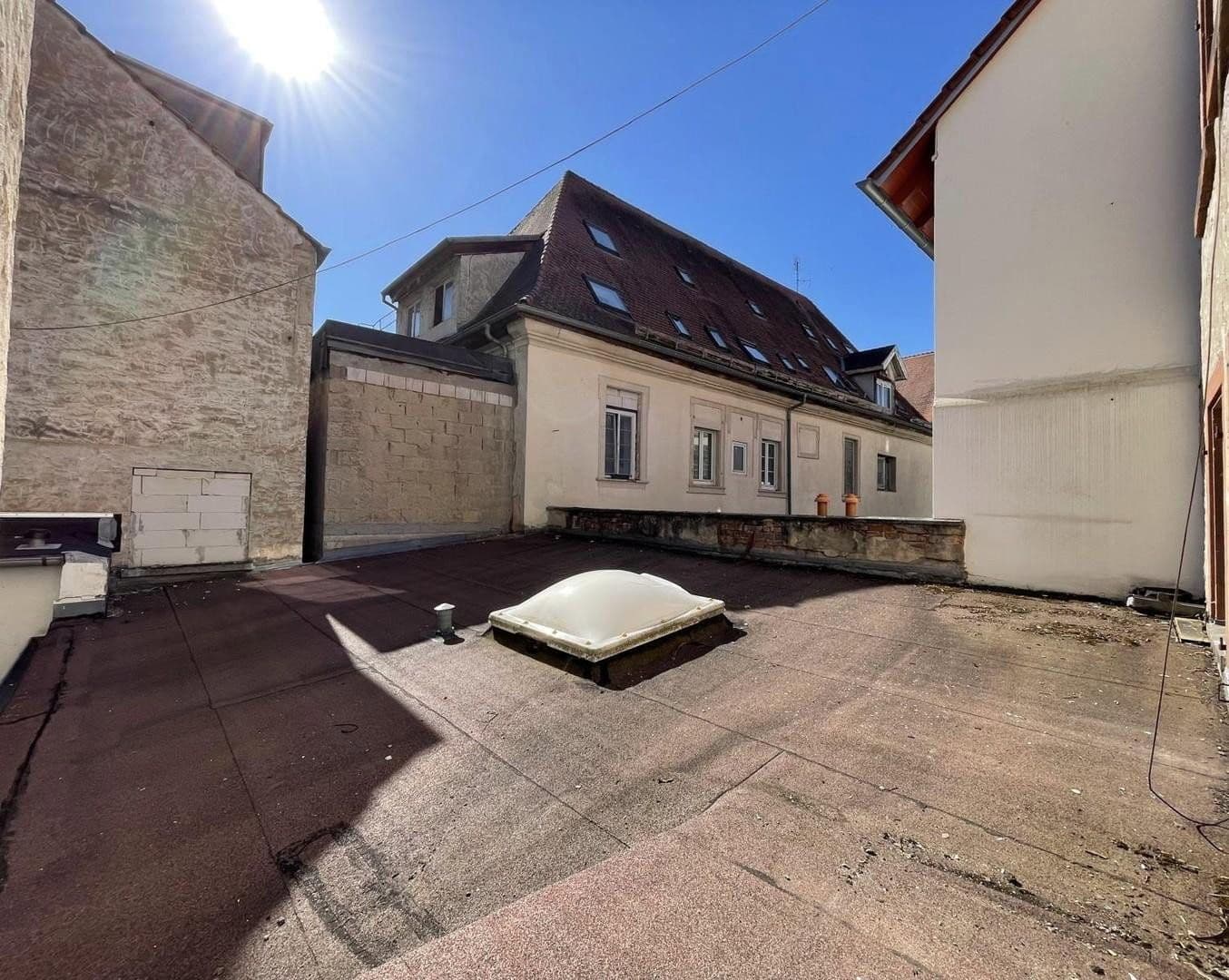 Predaj domu 595 m², pozemok 222 m², Kronstraße 41, Landau in der Pfalz, Porýnie-Falcko Predaj domu 595 m², pozemok 222 m², Kronstraße 41, Landau in der Pfalz, Porýnie-Falcko