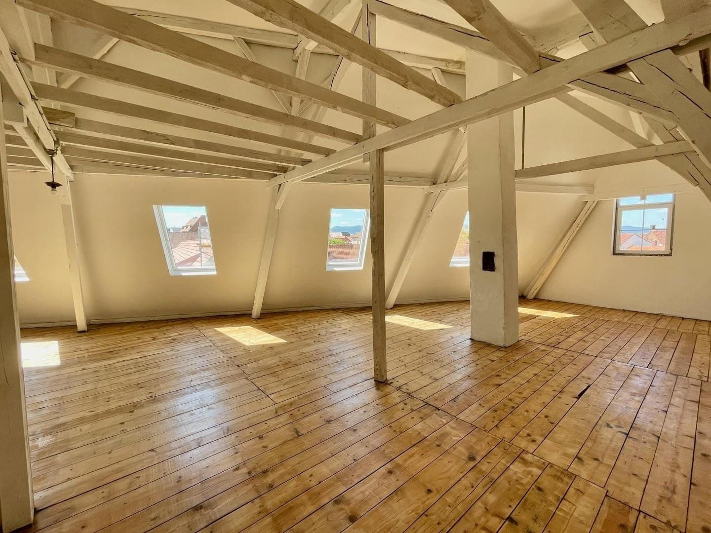 Predaj domu 595 m², pozemok 222 m², Kronstraße 41, Landau in der Pfalz, Porýnie-Falcko Predaj domu 595 m², pozemok 222 m², Kronstraße 41, Landau in der Pfalz, Porýnie-Falcko