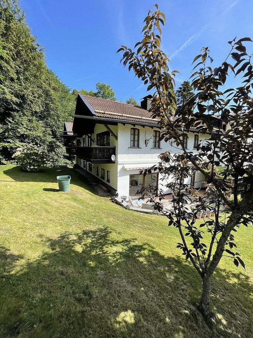 Predaj domu 187 m², pozemok 665 m², Holz, Bavorsko Predaj domu 187 m², pozemok 665 m², Holz, Bavorsko