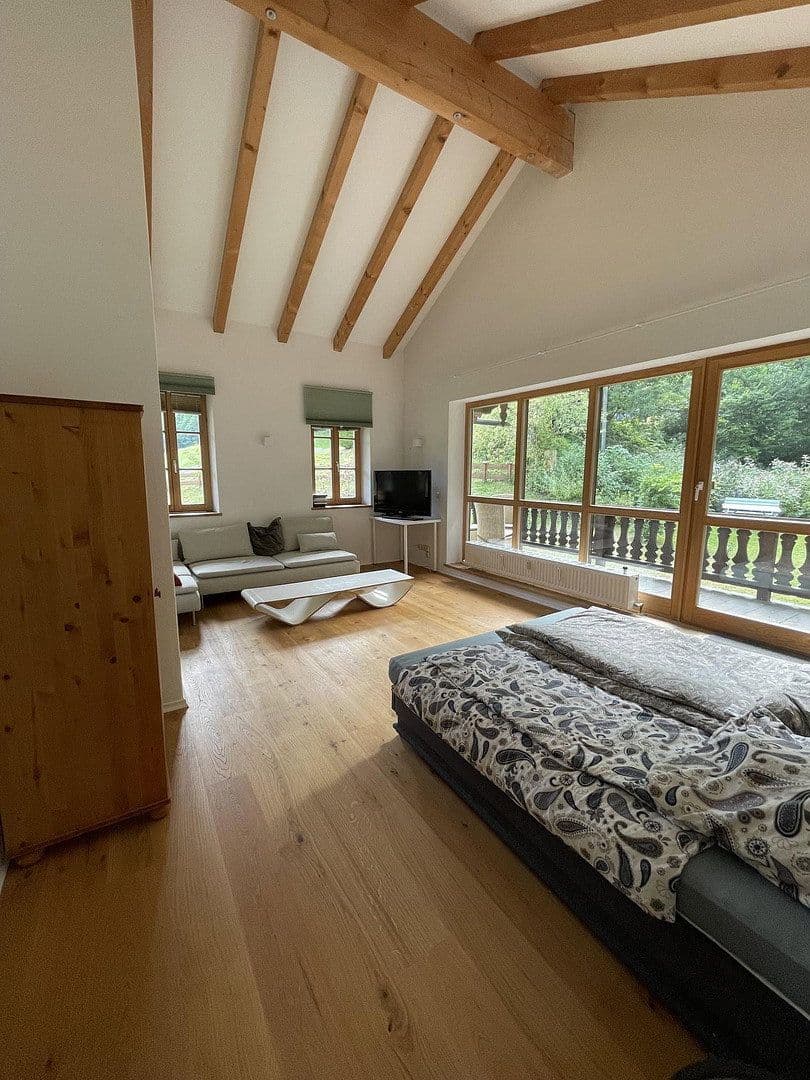 Predaj domu 187 m², pozemok 665 m², Holz, Bavorsko Predaj domu 187 m², pozemok 665 m², Holz, Bavorsko