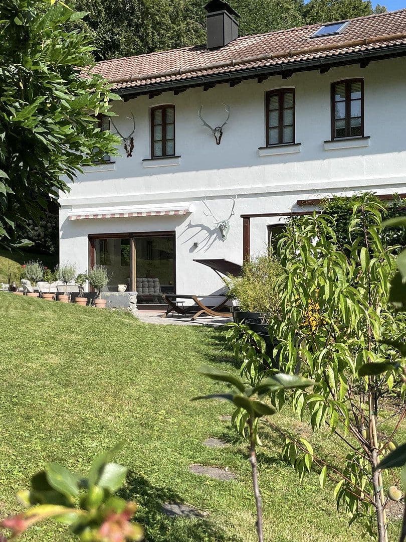 Predaj domu 187 m², pozemok 665 m², Holz, Bavorsko Predaj domu 187 m², pozemok 665 m², Holz, Bavorsko