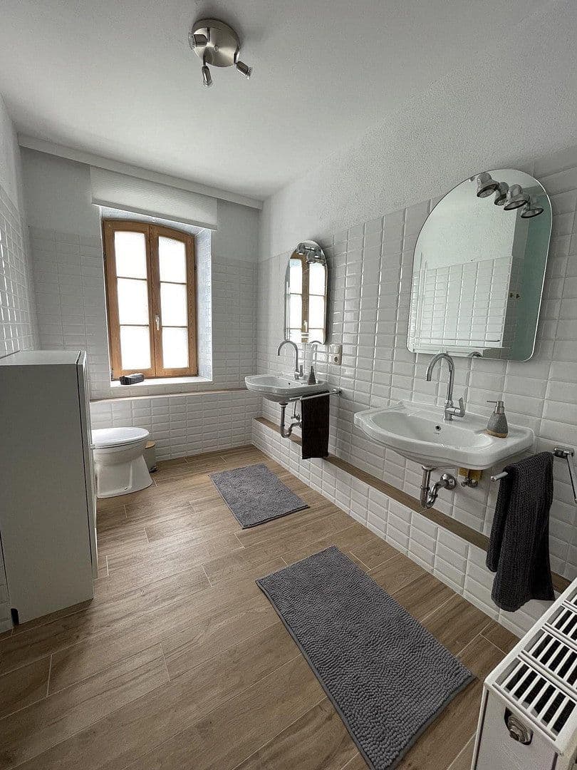 Predaj domu 187 m², pozemok 665 m², Holz, Bavorsko Predaj domu 187 m², pozemok 665 m², Holz, Bavorsko