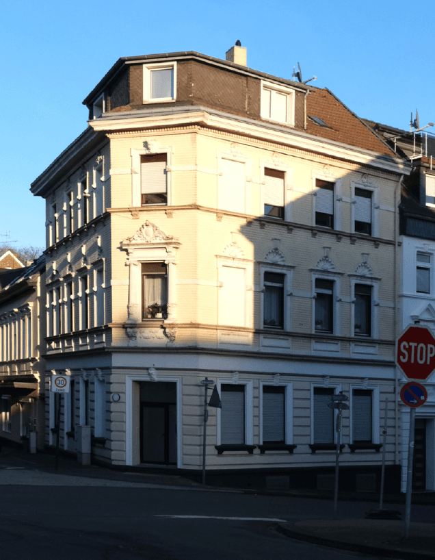 Prenájom bytu 5-izbový 94 m², Burgstr 87, SOLINGEN, Severné Porýnie - Westfálsko Prenájom bytu 5-izbový 94 m², Burgstr 87, SOLINGEN, Severné Porýnie - Westfálsko