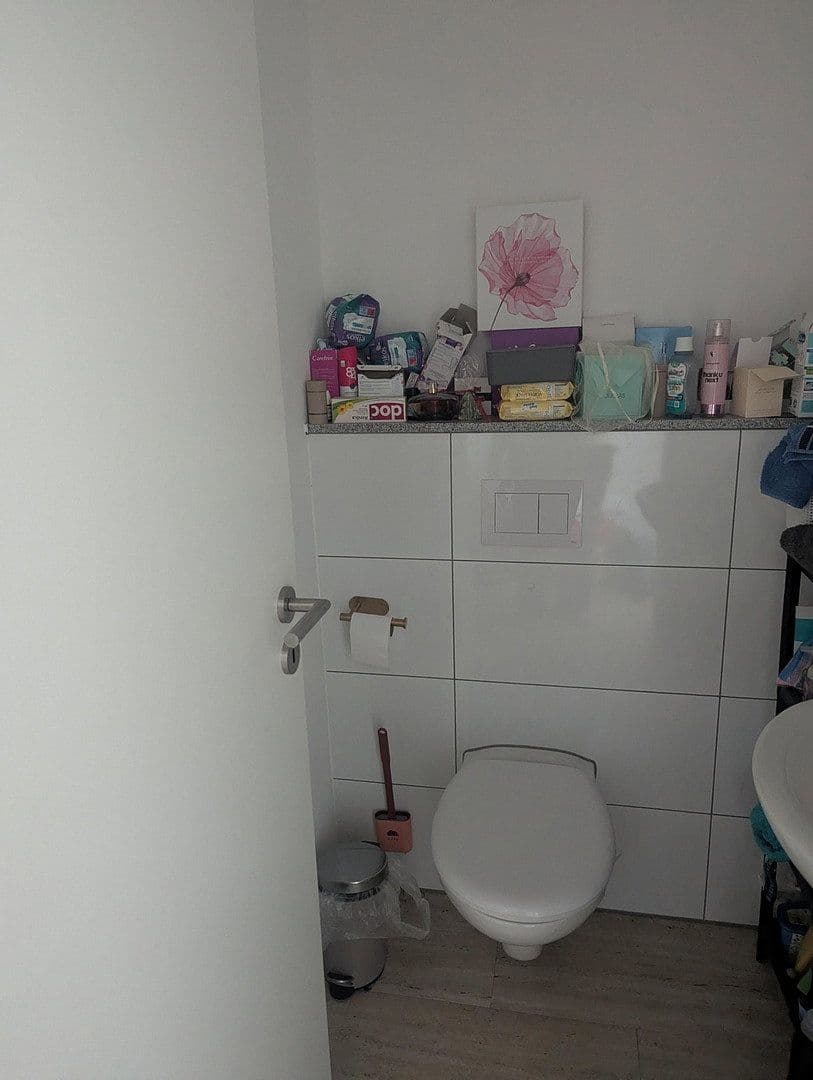 Prenájom bytu 5-izbový 94 m², Burgstr 87, SOLINGEN, Severné Porýnie - Westfálsko Prenájom bytu 5-izbový 94 m², Burgstr 87, SOLINGEN, Severné Porýnie - Westfálsko