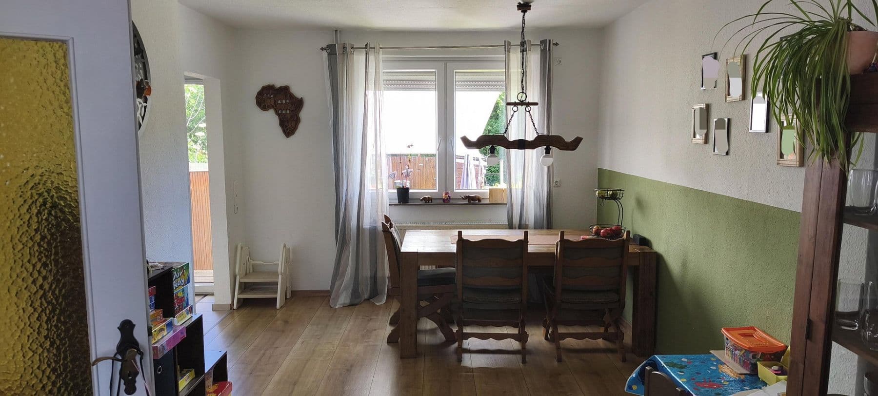 Predaj domu 79 m², pozemok 225 m², Nordstemmen, Dolné Sasko Predaj domu 79 m², pozemok 225 m², Nordstemmen, Dolné Sasko